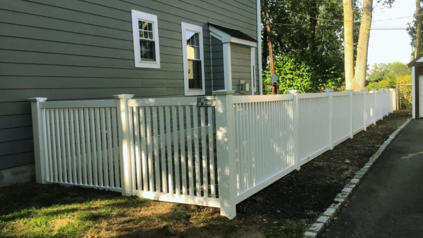low maintenance fencing