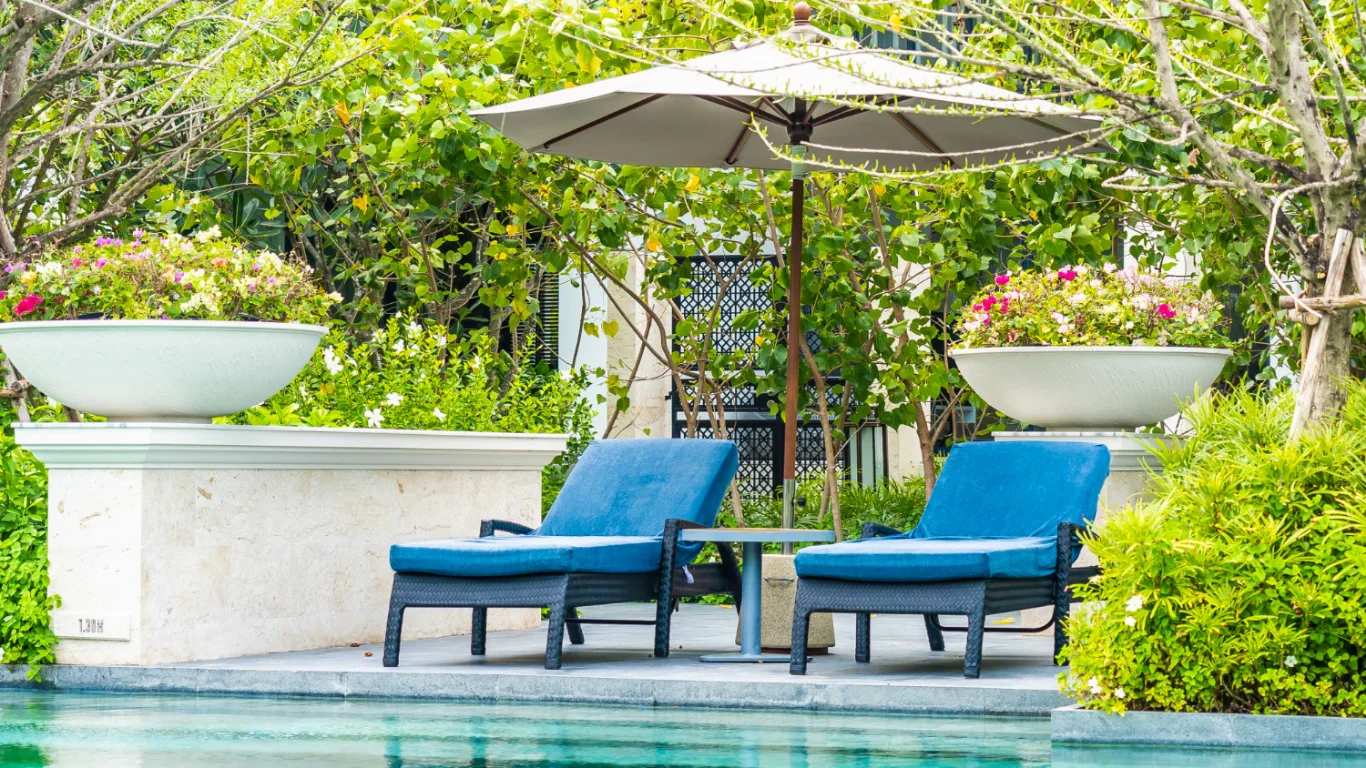 Pool House and Backyard Studio Ideas