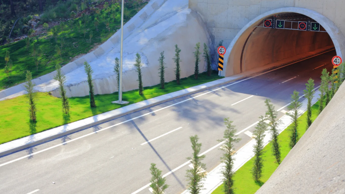 Safety and Drainage on Highways