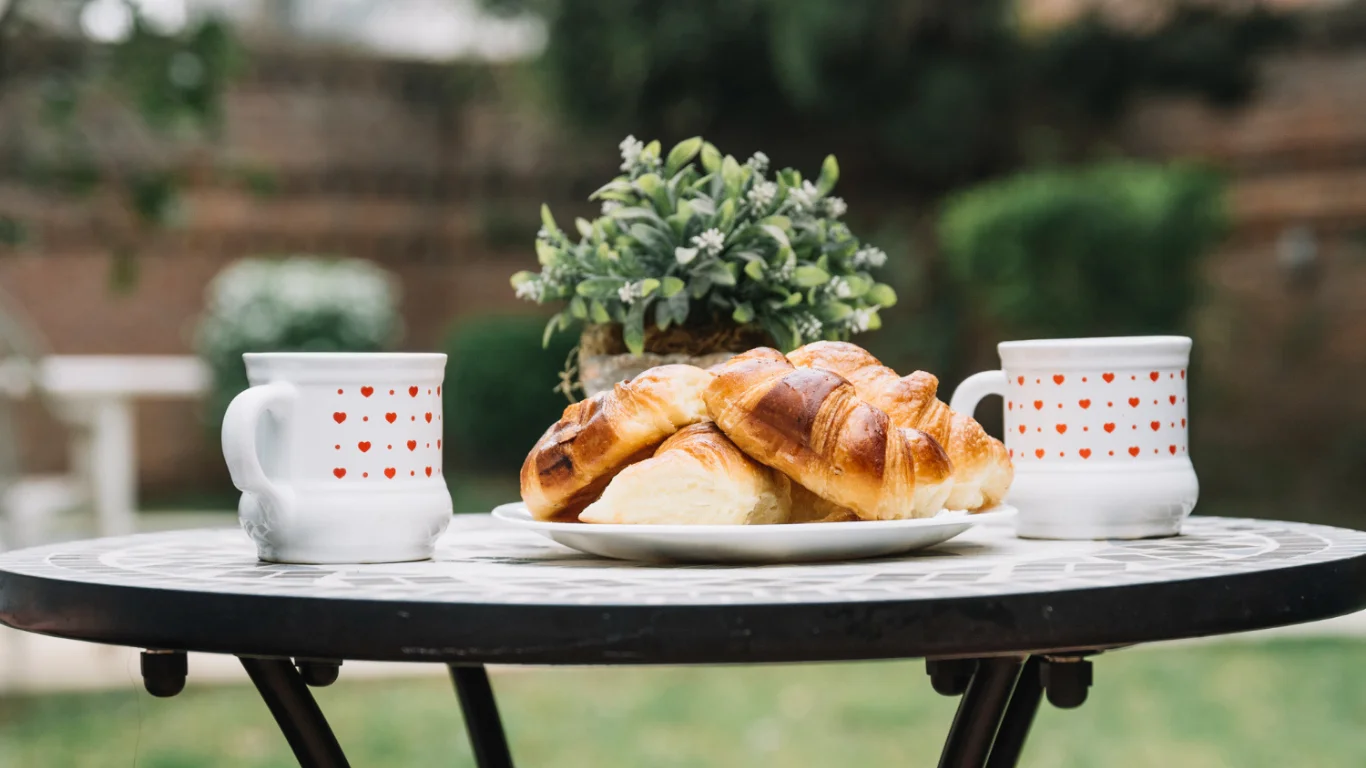 Coffee Tables for the Garden